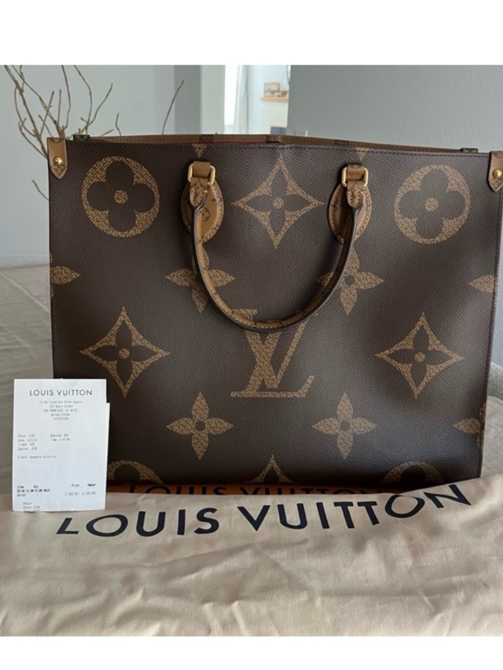 Louis Vuitton purse
